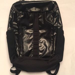 Patagonia Black Hole Backpack Like New Black 25 liters